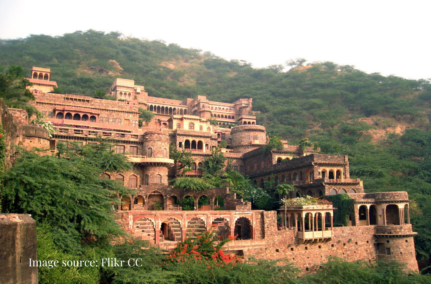 Neemrana Fort through my eyes